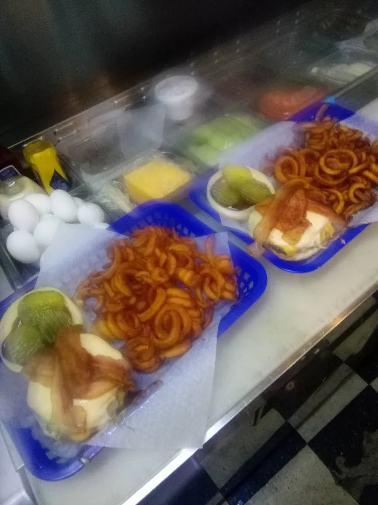 Craig's Burger w Curly Fries